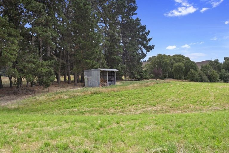 Photo of property in 15 Darrochs Road, Domett, Cheviot, 7382