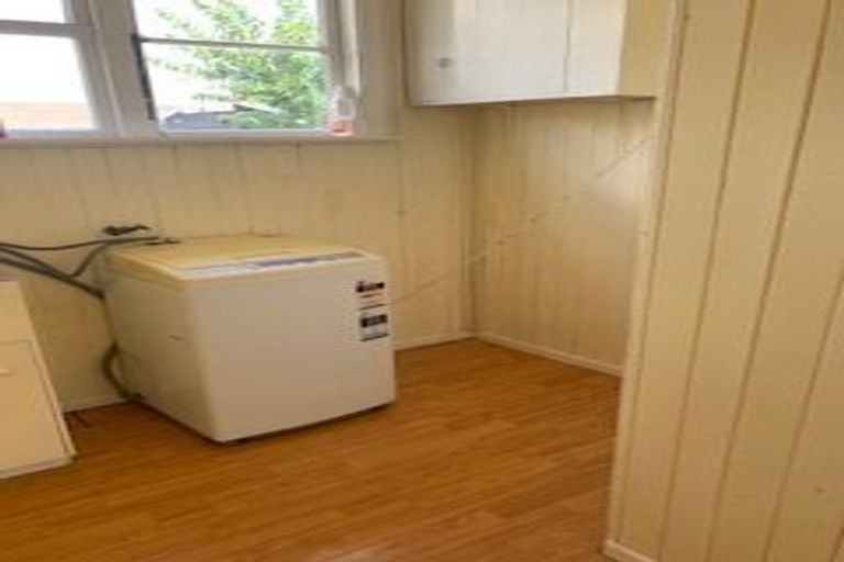 Photo of property in 115 Mclean Street, Woodville, 4920