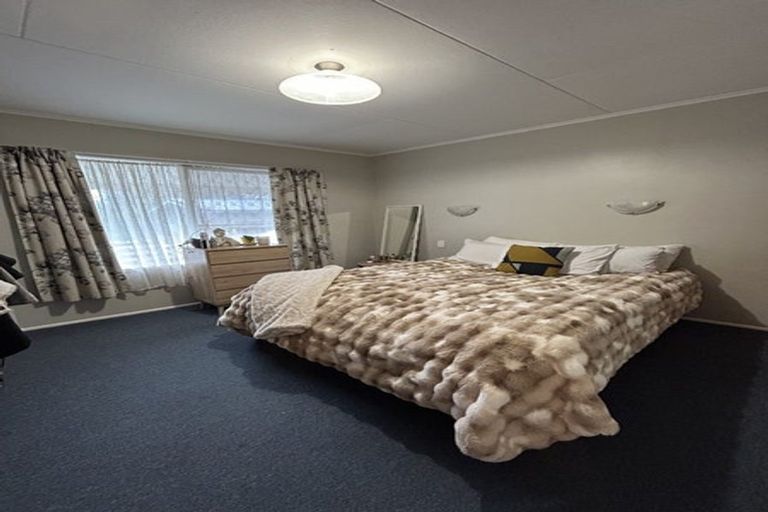 Photo of property in 32 Cooper Street, Lansdowne, Masterton, 5810