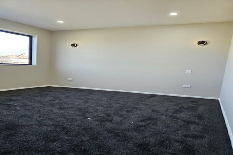 Photo of property in 6 Ritetai Street, Clarks Beach, 2122