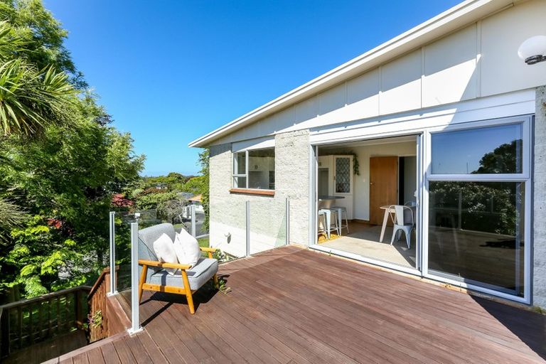 Photo of property in 9 Cabot Place, Frankleigh Park, New Plymouth, 4310