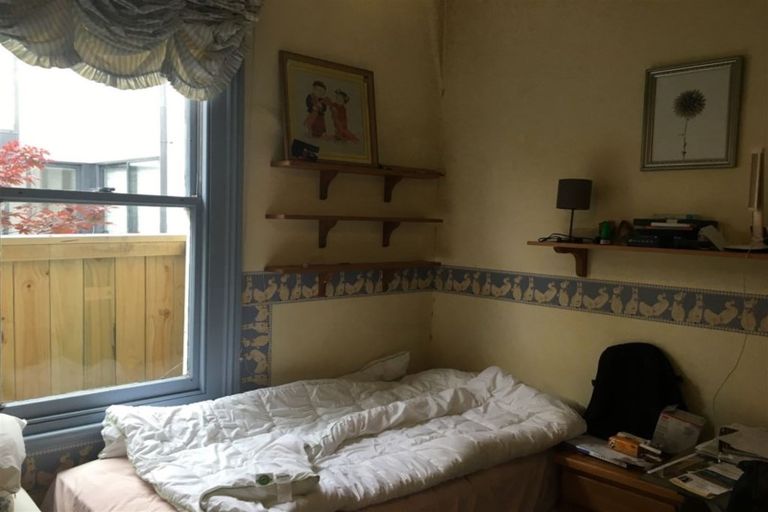 Photo of property in 43 Clissold Street, Merivale, Christchurch, 8014