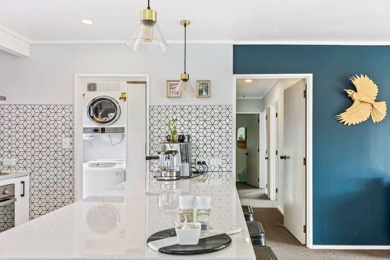 Photo of property in 1/80 Kervil Avenue, Te Atatu Peninsula, Auckland, 0610