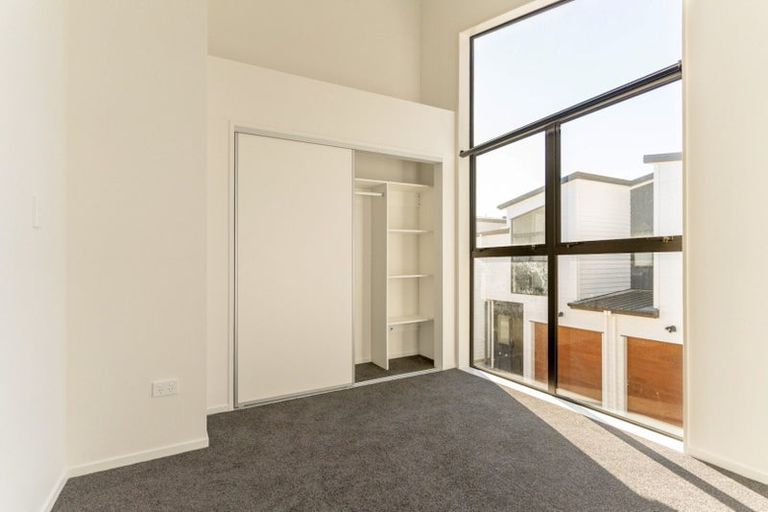 Photo of property in 11 Rangimarie Close, Opaheke, Papakura, 2113