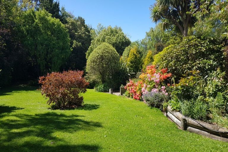 Photo of property in 3 Allan Street, Waimate, 7924