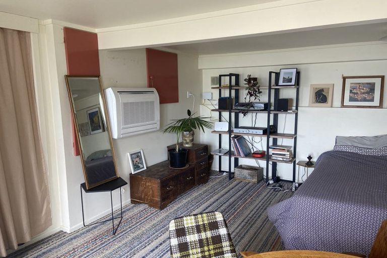 Photo of property in 9 Lerwick Terrace, Melrose, Wellington, 6023