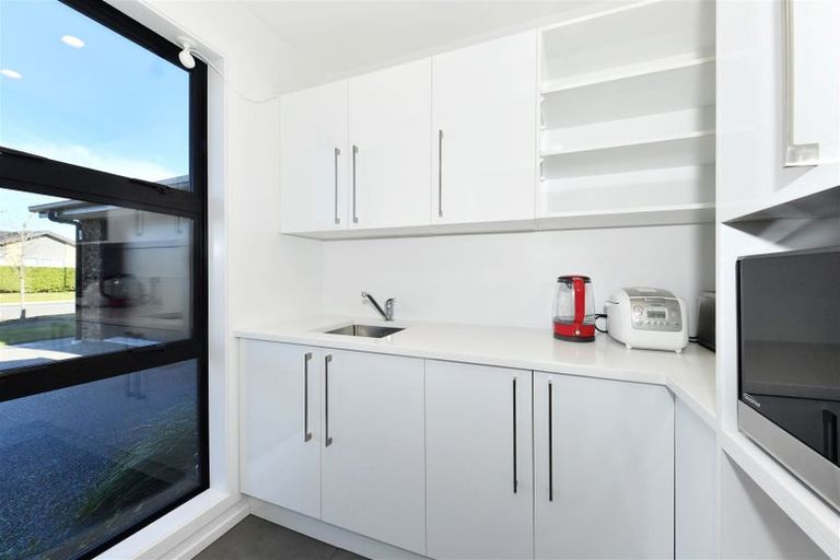 Photo of property in 87 Kittyhawk Avenue, Wigram, Christchurch, 8042