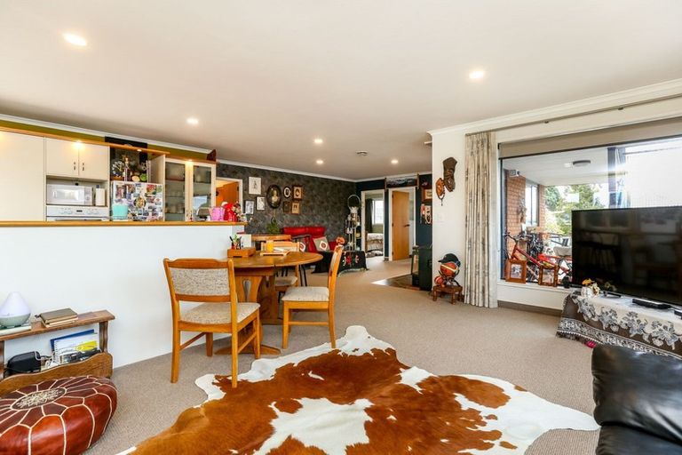 Photo of property in 2/75 Hine Street, New Plymouth, 4310