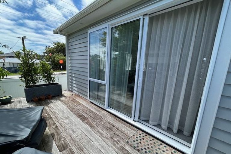 Photo of property in 258 Birkdale Road, Birkdale, Auckland, 0626