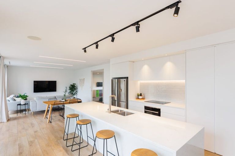 Photo of property in 36 Dogwood Way, Milson, Palmerston North, 4414