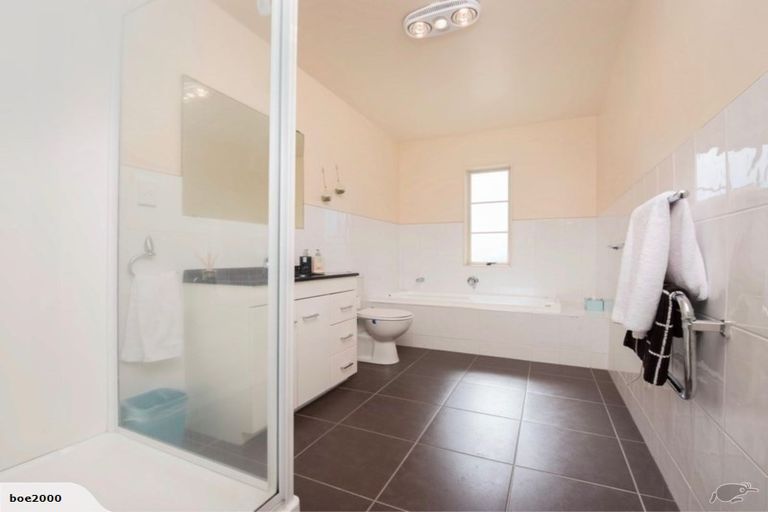 Photo of property in 1/47 Marine Parade, Mount Maunganui, 3116