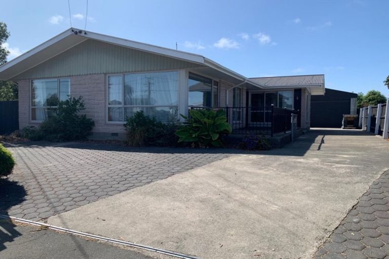 Photo of property in 32 Kellys Road, Mairehau, Christchurch, 8052