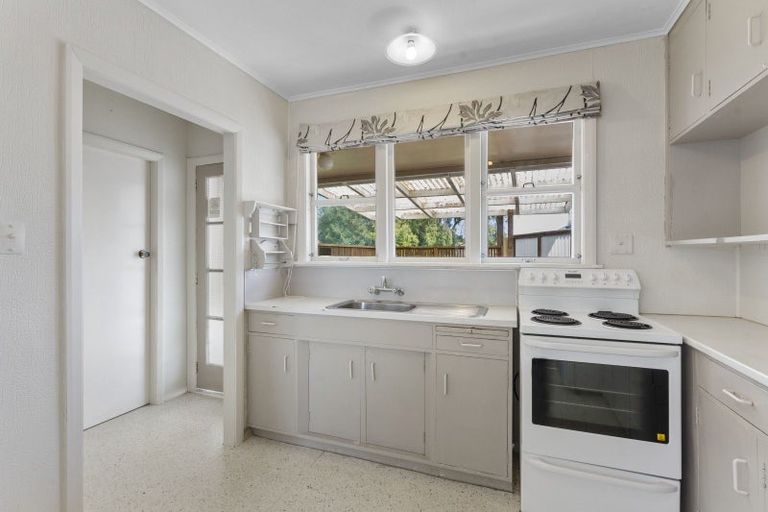 Photo of property in 35 Rugby Street, Levin, 5510