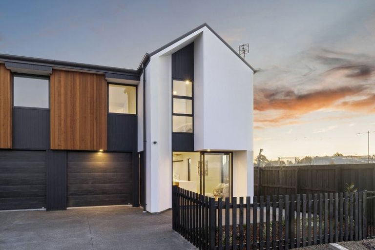 Photo of property in 5 Monsaraz Boulevard, Halswell, Christchurch, 8025