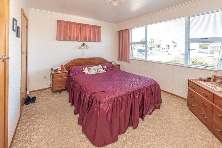 Photo of property in 4 Camellia Avenue, Aramoho, Whanganui, 4500