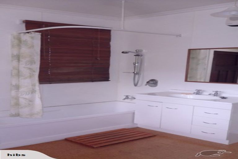 Photo of property in 16a Mclelland Street, Macandrew Bay, Dunedin, 9014