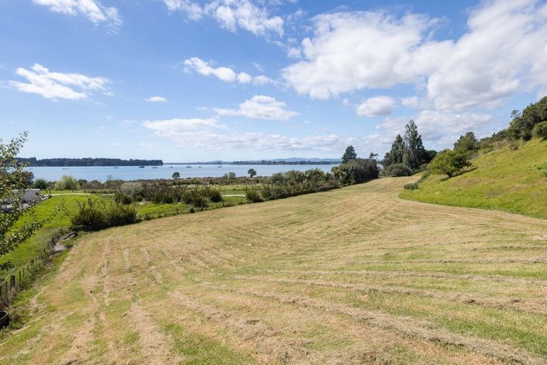 Photo of property in 11 Margaret Drive, Omokoroa, 3114