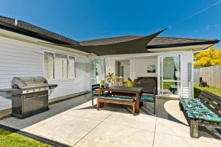 Photo of property in 352 Main Road, Huapai, Kumeu, 0810