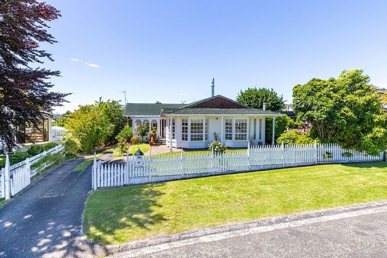 Photo of property in 60 Henry Hill Road, Taupo, 3330