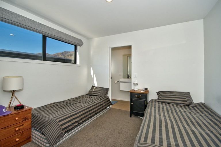 Photo of property in 3 Cotswold Court, Lower Shotover, Queenstown, 9304