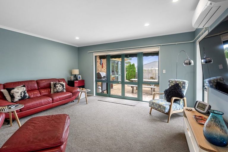 Photo of property in 6 Whakaruru Place, Matua, Tauranga, 3110