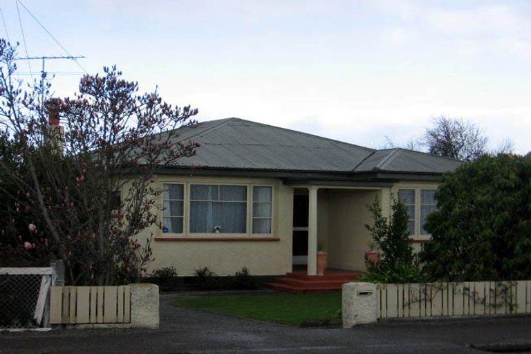 Photo of property in 83 Villa Street, Masterton, 5810