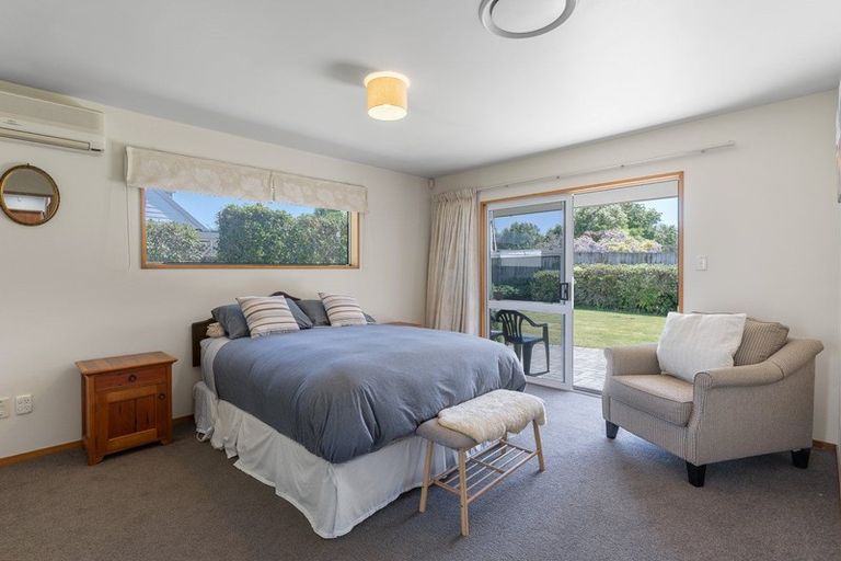 Photo of property in 10 Addison Place, Halswell, Christchurch, 8025