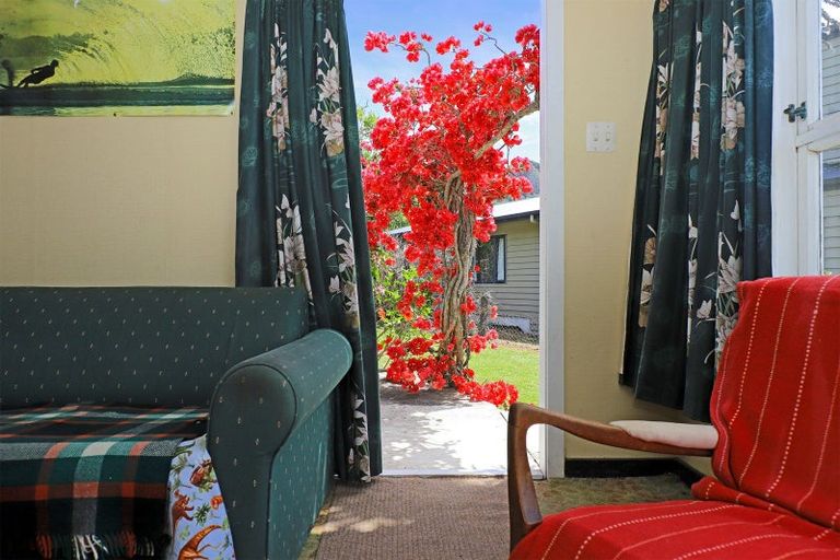 Photo of property in 1209 Kairakau Road, Kairakau, Elsthorpe, 4295