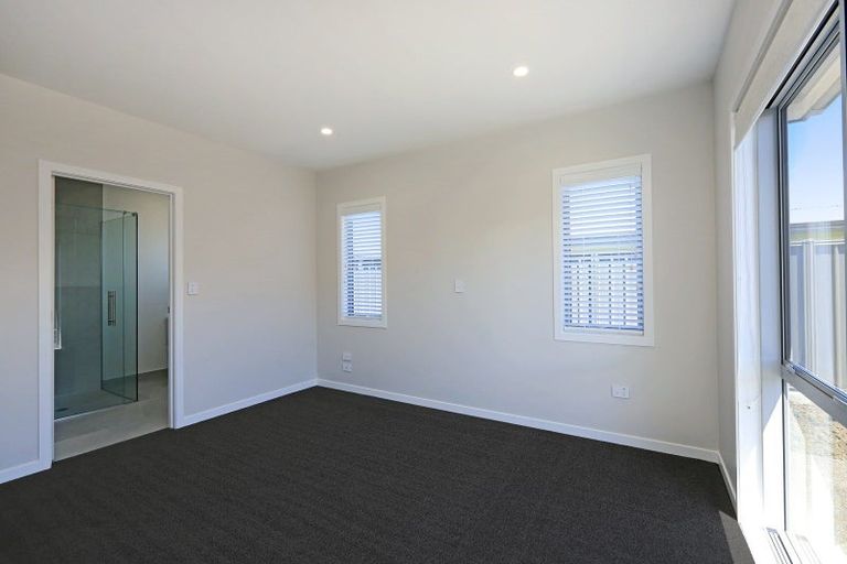 Photo of property in 6 Cassin Place, Taradale, Napier, 4112