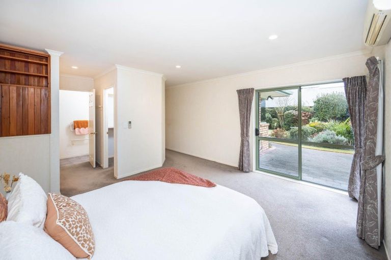 Photo of property in 12 Fairburn Place, Leamington, Cambridge, 3432