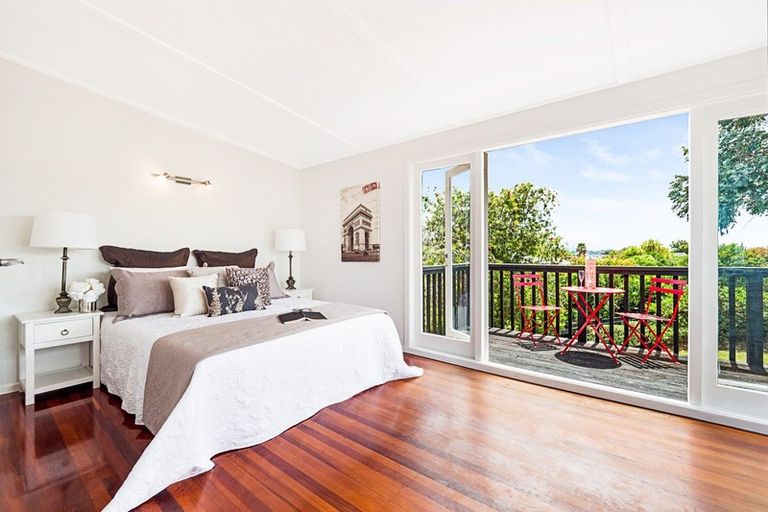 Photo of property in 3/13 Janet Street, Sunnyhills, Auckland, 2010