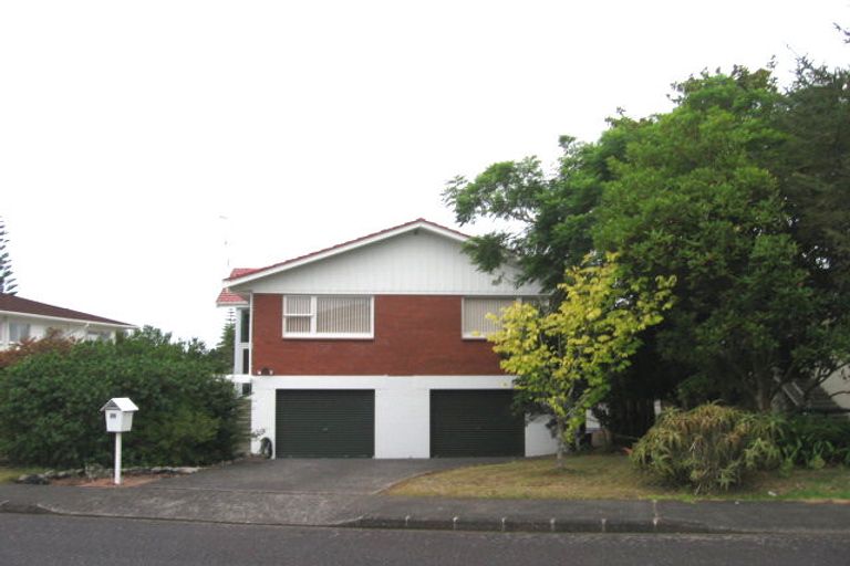 Photo of property in 36 Marywil Crescent, Hillcrest, Auckland, 0627