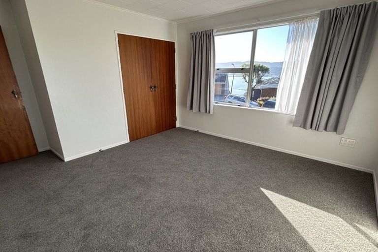 Photo of property in 15 The Anchorage, Whitby, Porirua, 5024