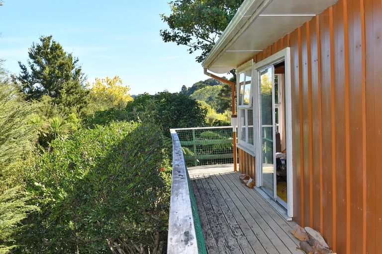 Photo of property in 492 Leigh Road, Whangateau, Warkworth, 0985