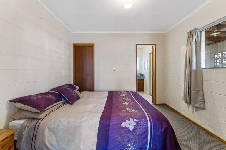 Photo of property in 25 Golders Place, Richmond Heights, Taupo, 3330