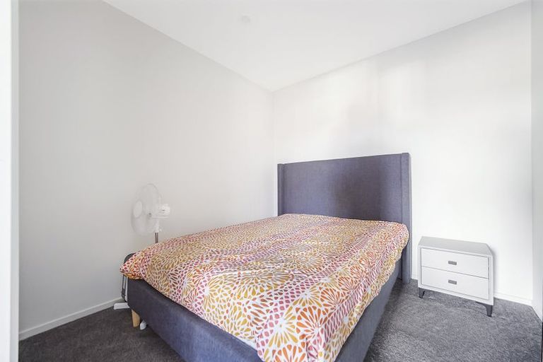 Photo of property in 166b Rathgar Road, Henderson, Auckland, 0610