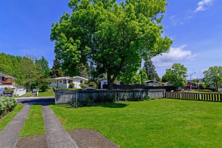 Photo of property in 51 Pandora Avenue, Sunnybrook, Rotorua, 3015