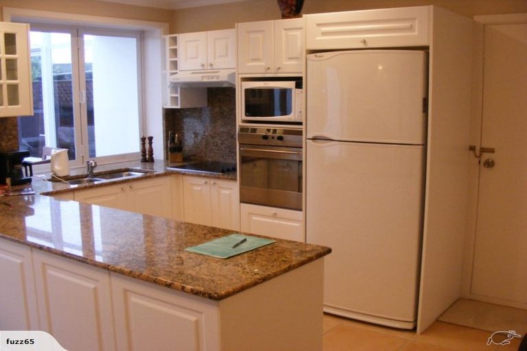 Photo of property in 2/292 Avonhead Road, Avonhead, Christchurch, 8042