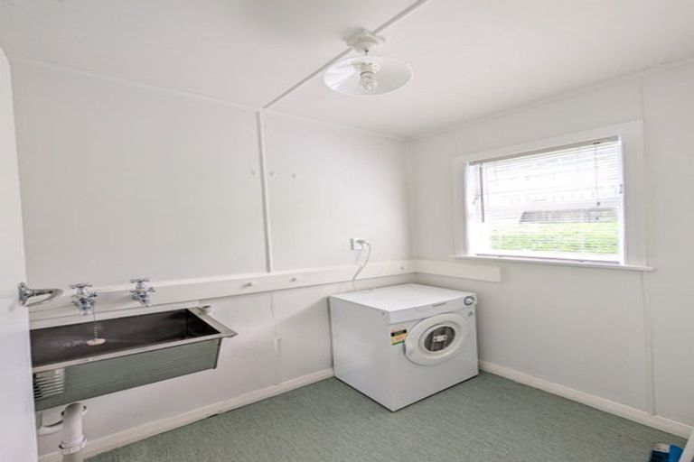 Photo of property in 91 Miramar Road North, Miramar, Wellington, 6022