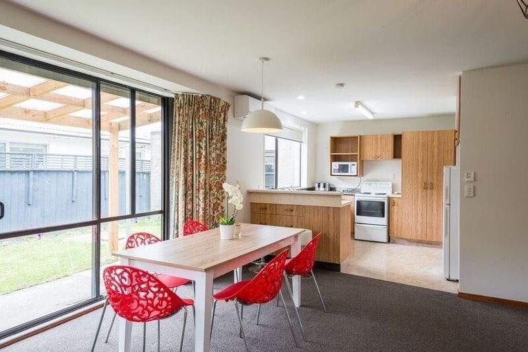 Photo of property in 120 Elizabeth Street, Riccarton, Christchurch, 8041