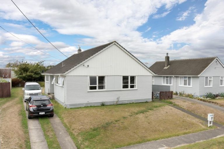 Photo of property in 18 Gordon Crescent, Marton, 4710