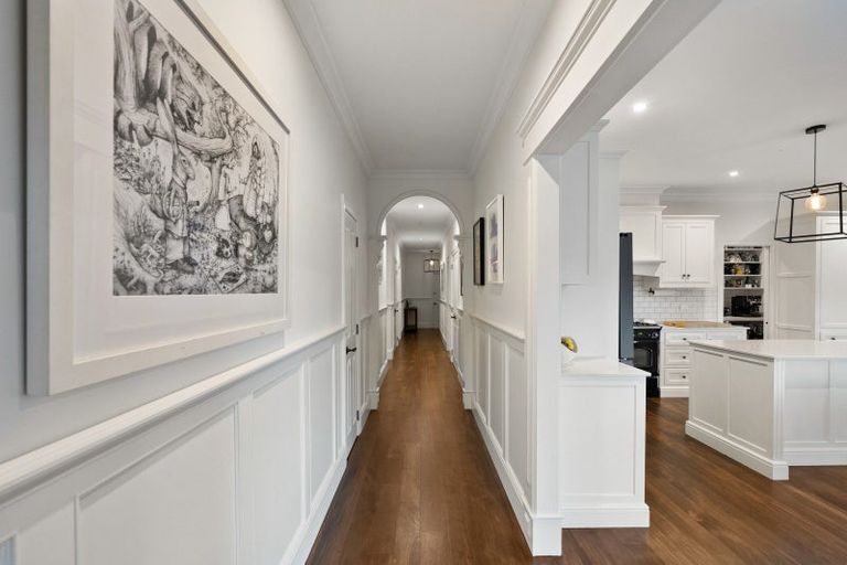 Photo of property in 7 George Street, Riverhead, 0820