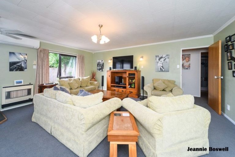 Photo of property in 5 Jamesdale Court, Ashhurst, 4810