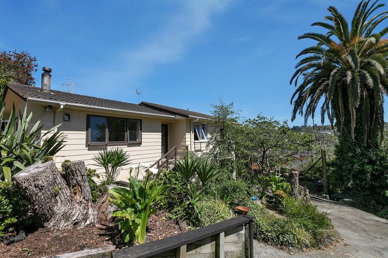 Photo of property in 36 Arlette Place, Massey, Auckland, 0614