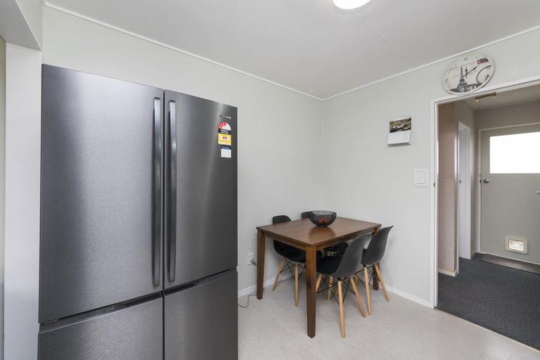 Photo of property in 15 Meadowbrook Drive, Cloverlea, Palmerston North, 4412