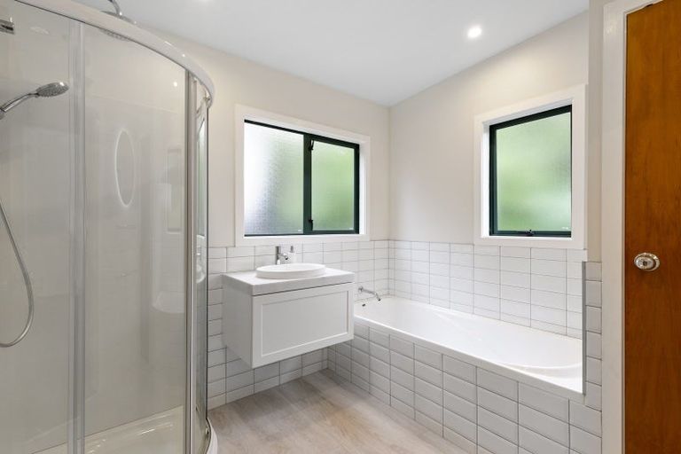 Photo of property in 14 Rothsay Road, Ngaio, Wellington, 6035