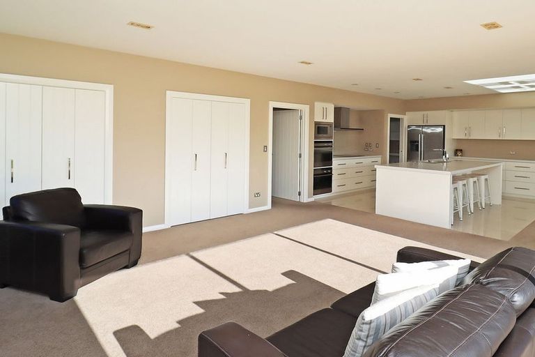 Photo of property in 2 Mcmullan Place, Oamaru North, Oamaru, 9400