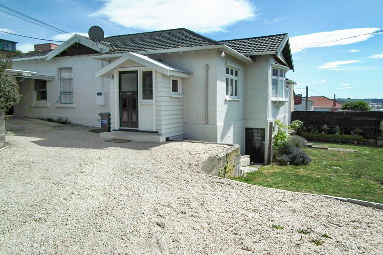 Photo of property in 79 Tees Street, South Hill, Oamaru, 9400
