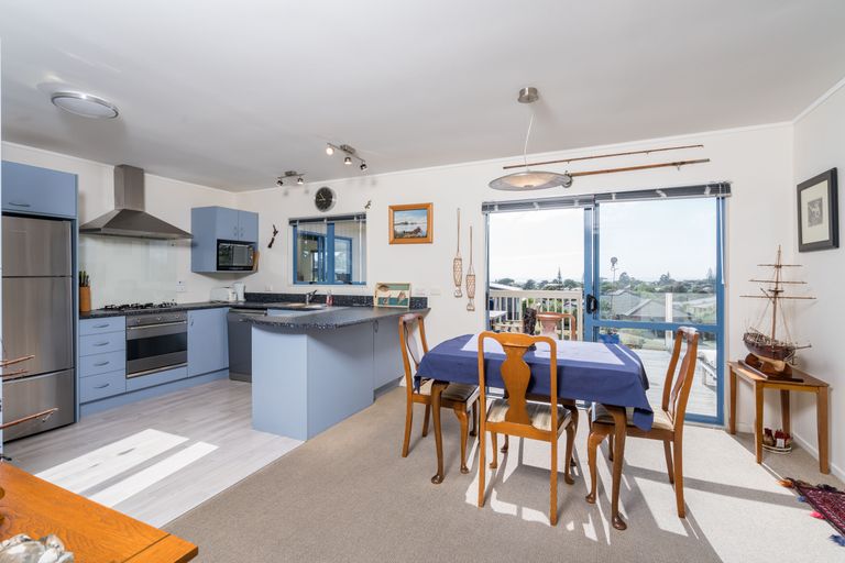 Photo of property in 17 Driftwood Place, Mangawhai Heads, Mangawhai, 0505