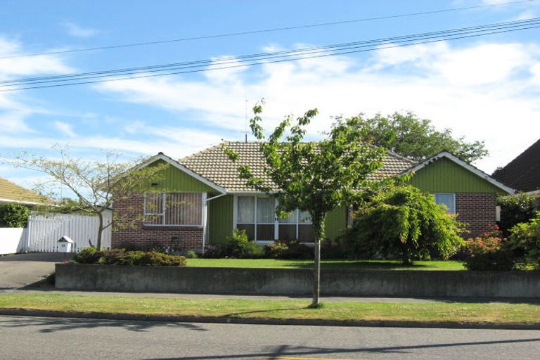 Photo of property in 35 Woodbury Street, Avonhead, Christchurch, 8042